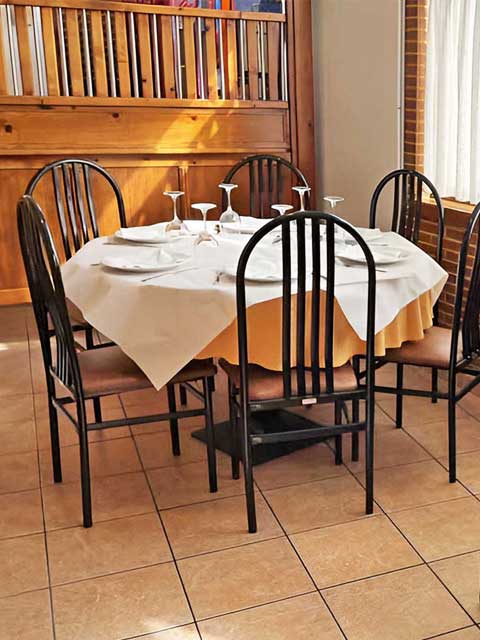 Reservar en Restaurante Faina en Cee